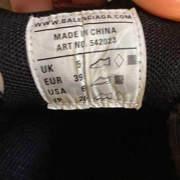 BALENCIAGA TRACK SNEAKERS - Picture 5 of 5